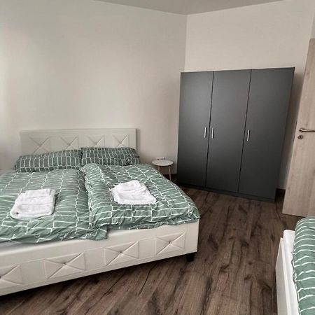 Air-Conditioned, 2 Room Apartment With Balcony, New Building Raca Bratislava Exterior foto